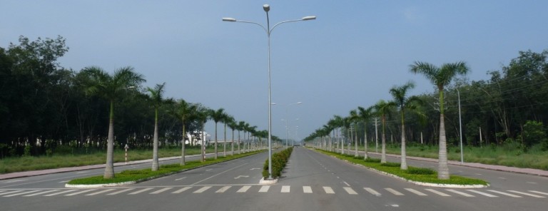 đường chính vào khu công nghiệp Minh Hưng III