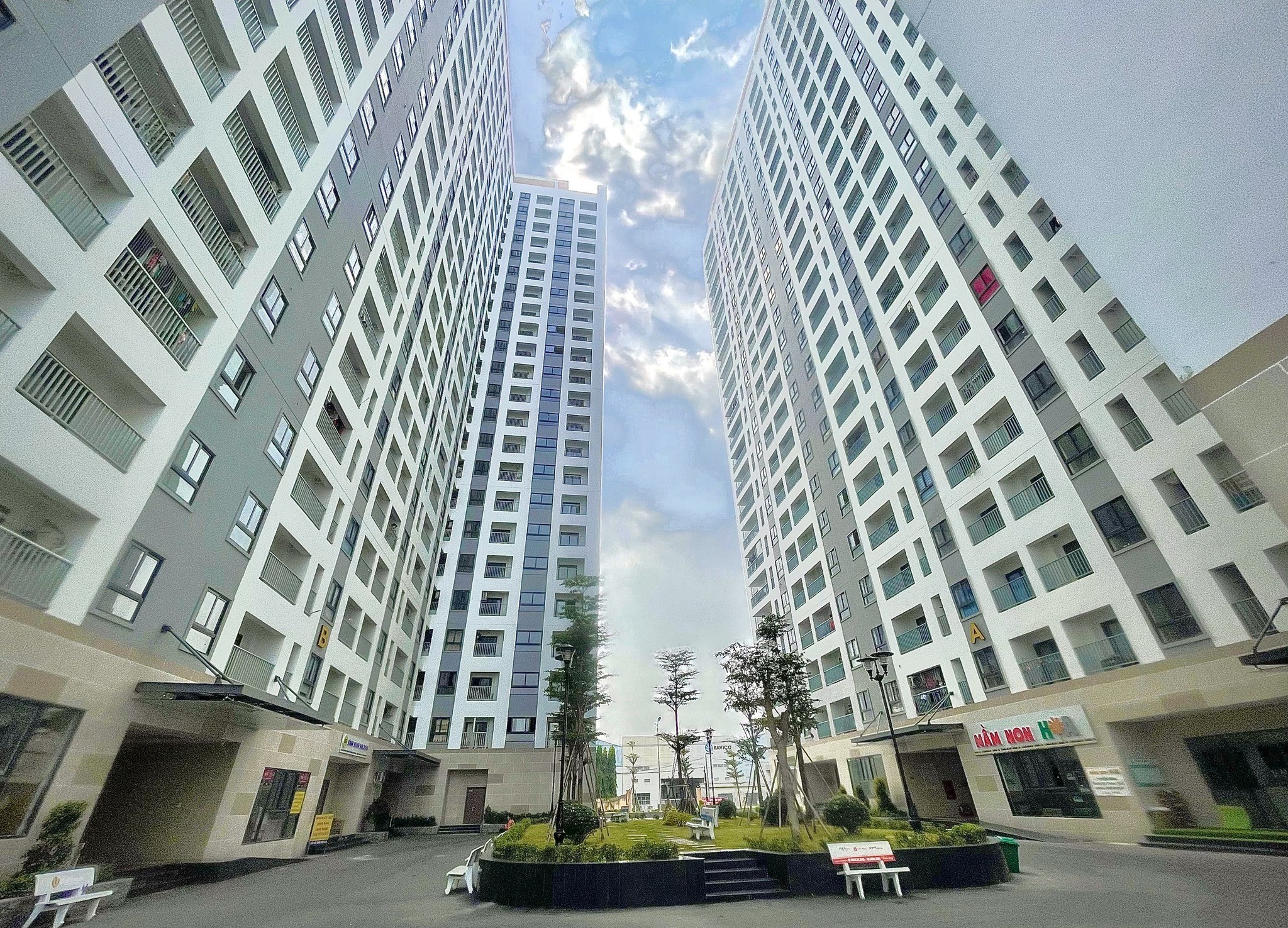 Iris Tower Thuận An 23