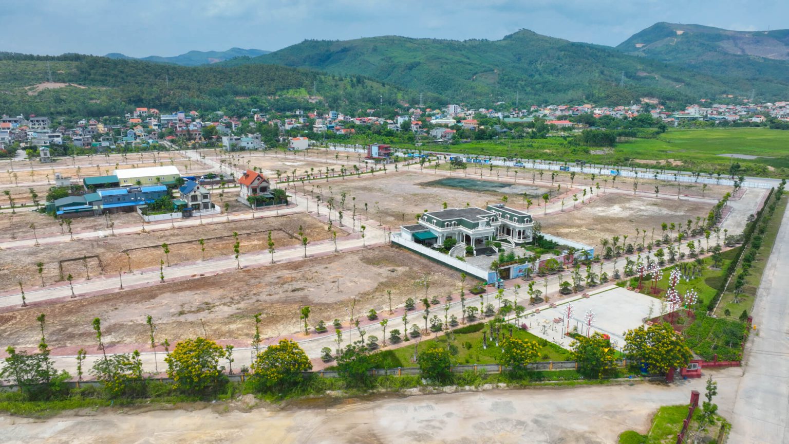 Xuân Lâm Riverside