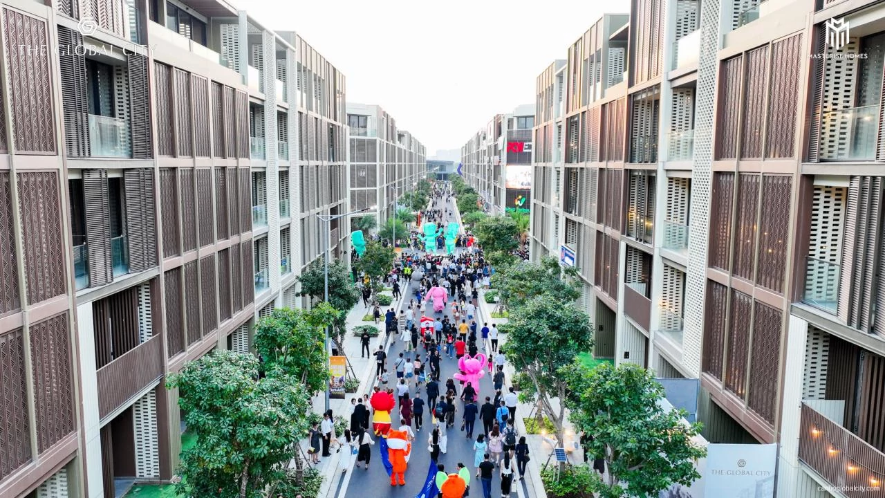 SOHO - The Global City 56