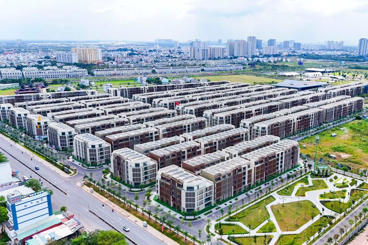 SOHO - The Global City 35