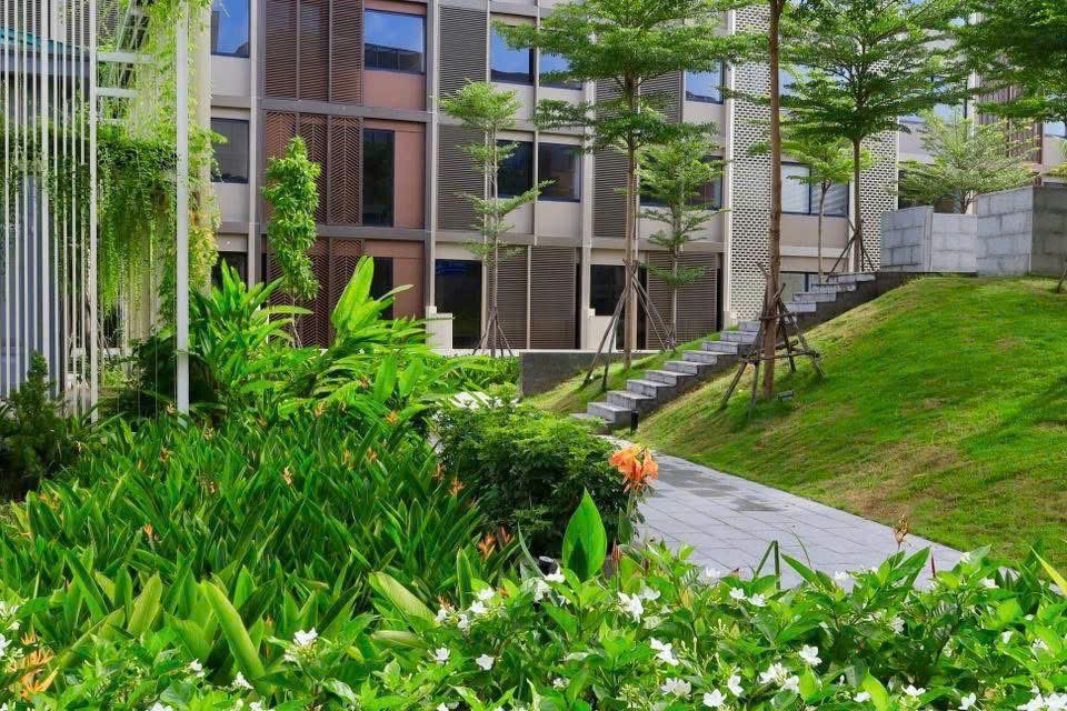 SOHO - The Global City 34