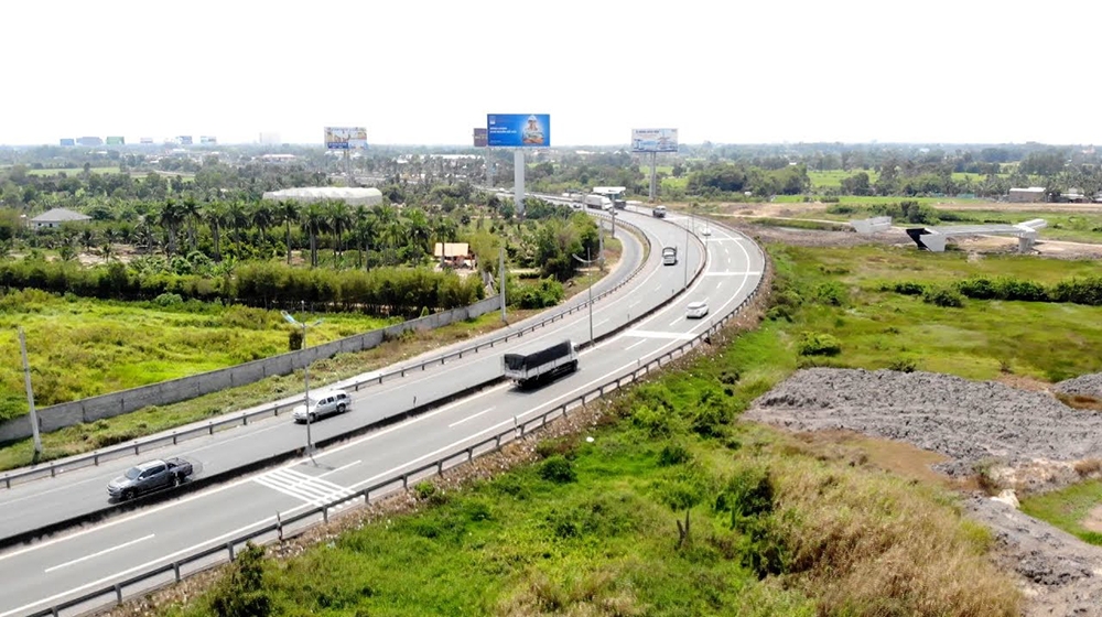 Cao tốc Trung Lương - Mỹ Thuận thông xe vào năm 2021