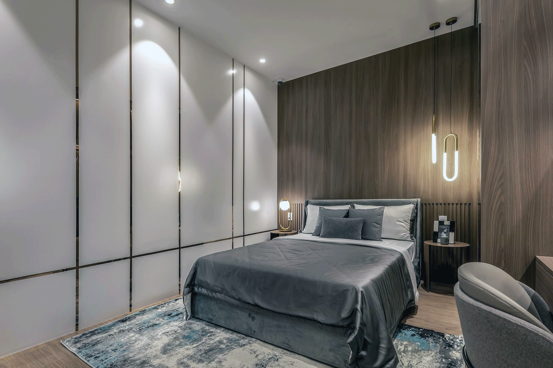 Khải Hoàn Imperial 28