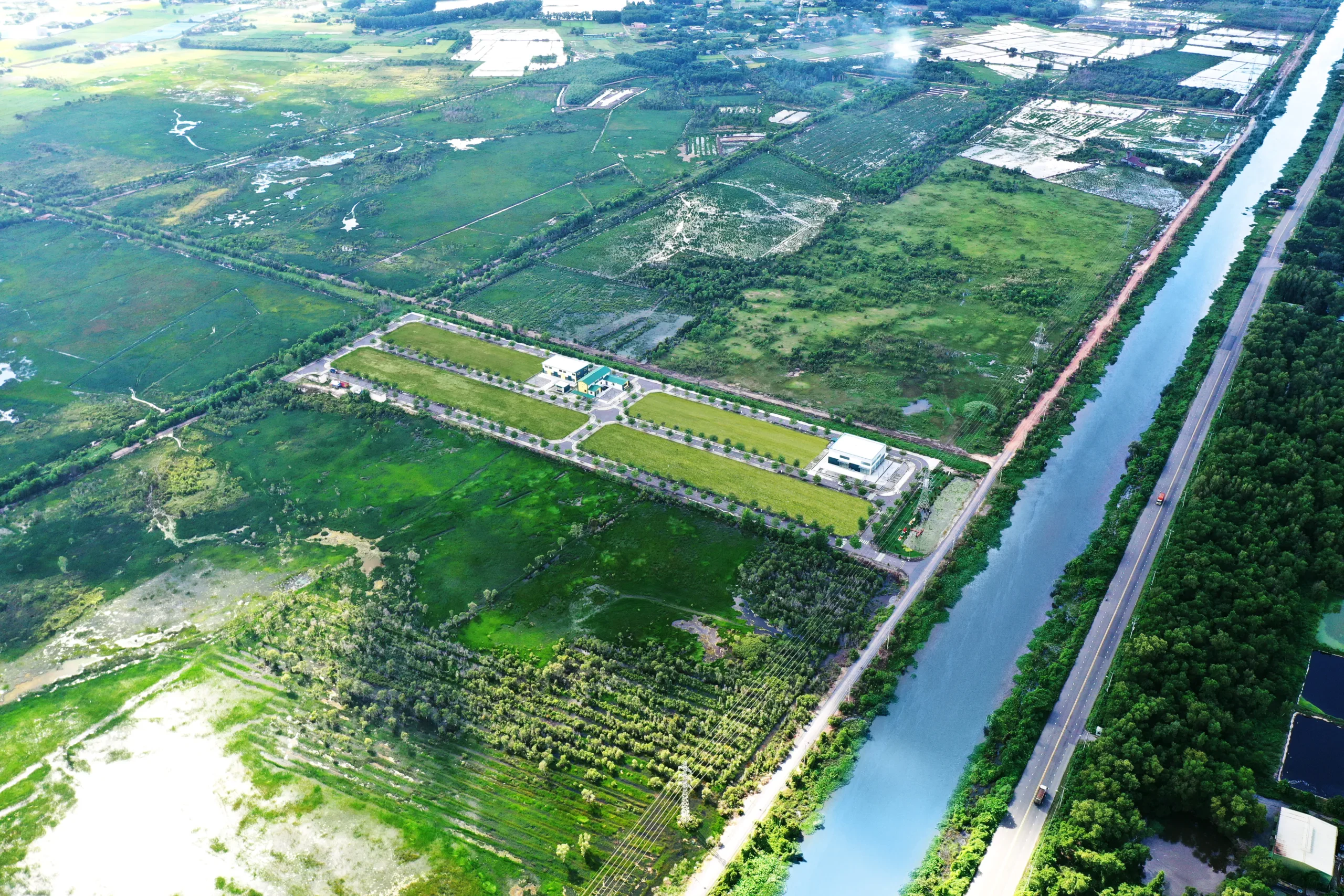Đức Hoà Central 17