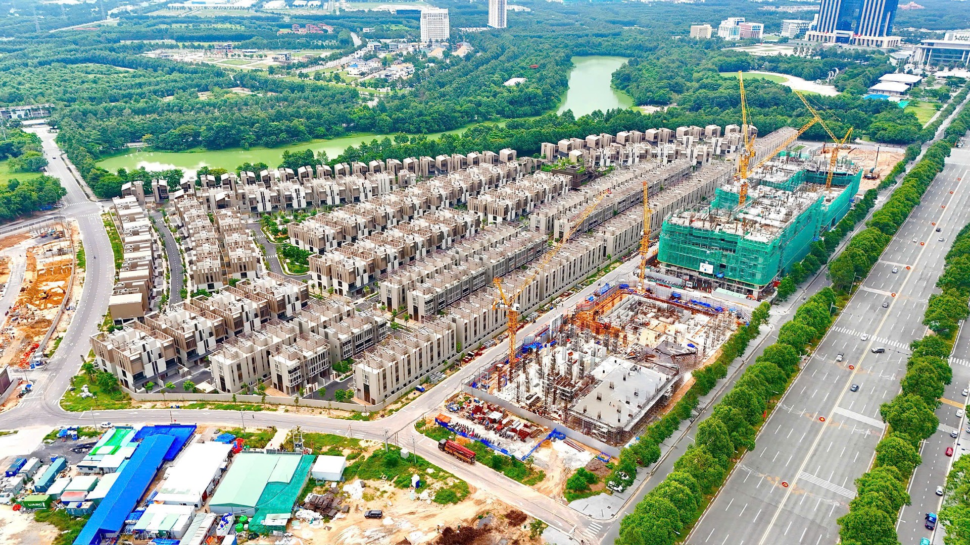 Orchard Grand