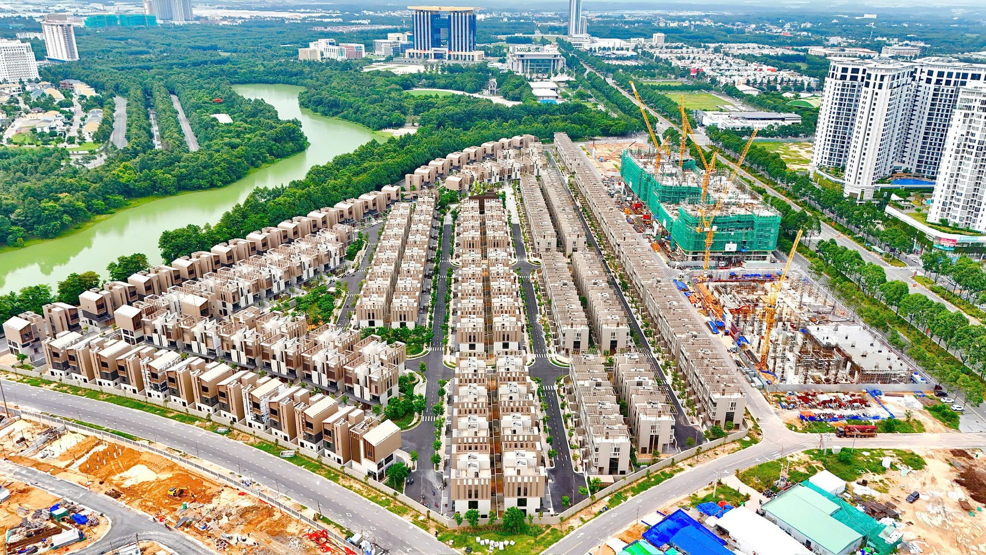 Orchard Grand 