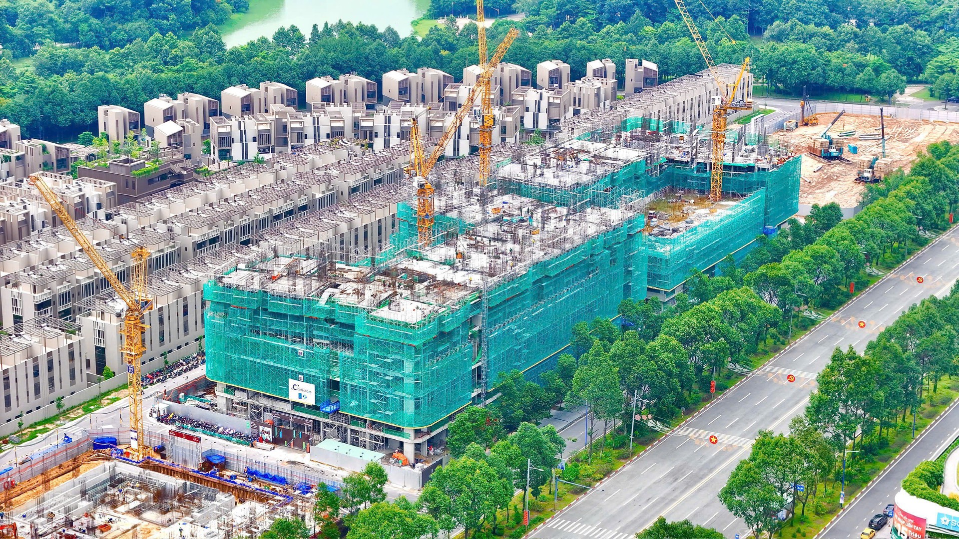 Orchard Grand 