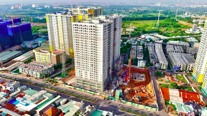 TP.HCM kiểm soát đà tăng giá nhà đất hậu sáp nhập