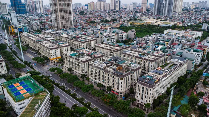 Shophouse Hà Nội: Giá bán vẫn cao, người thuê rút lui, nhiều căn bỏ trống