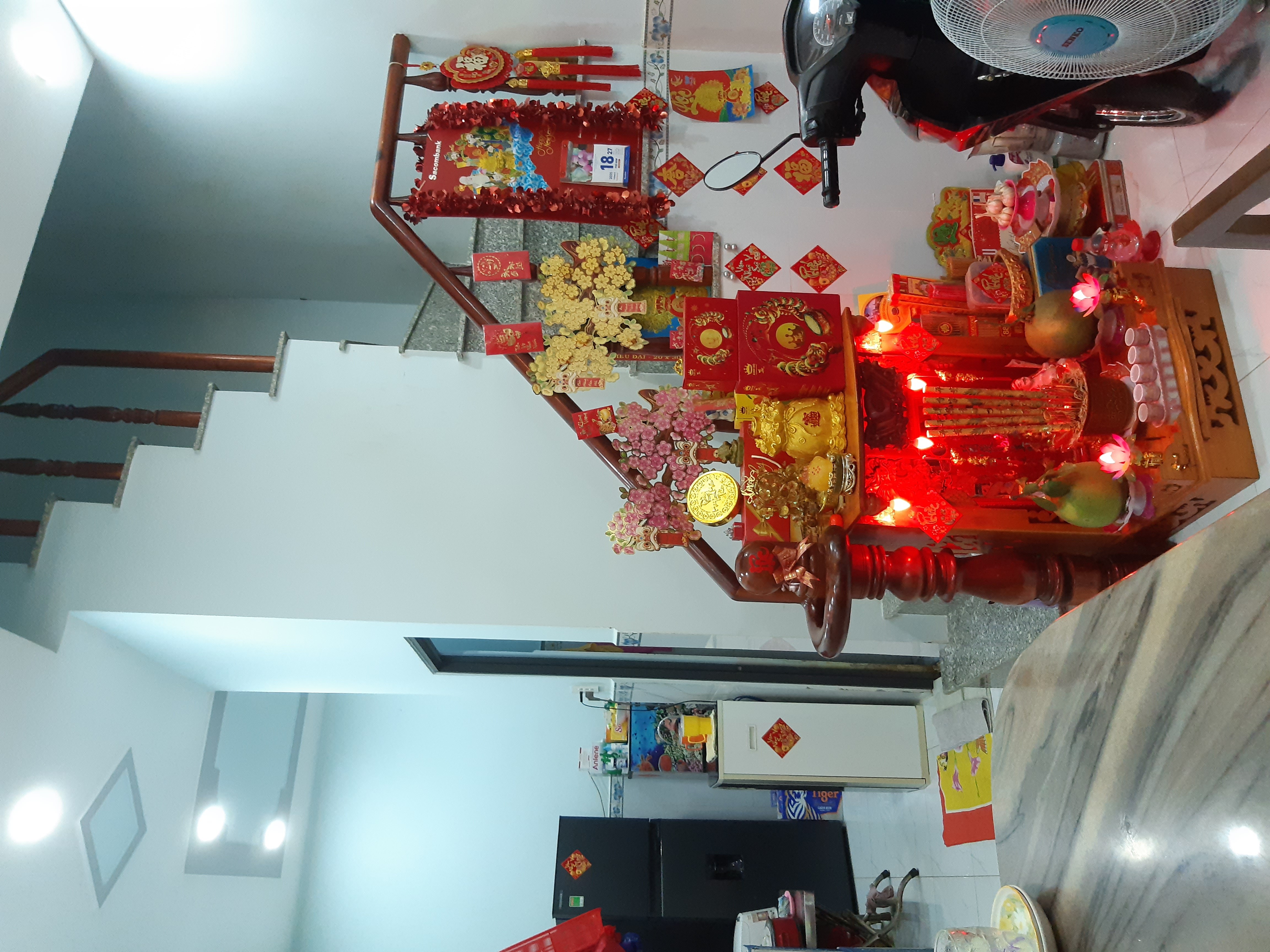 Cô Thủy