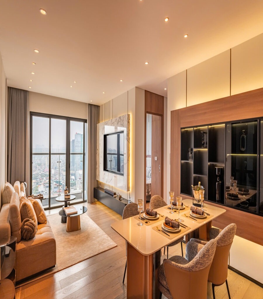Lumière Bayfront 38