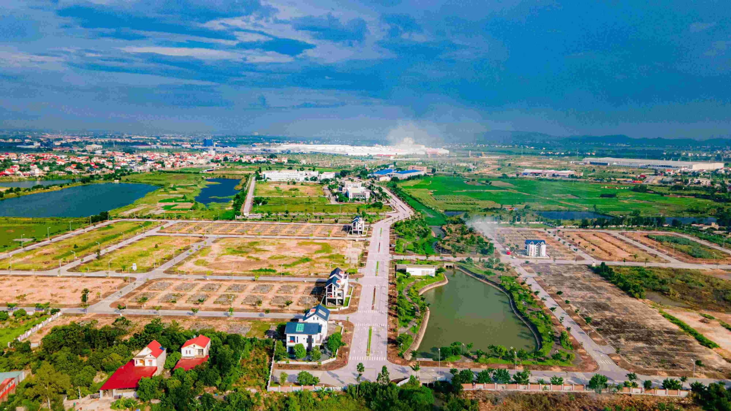 Đại Sơn Mountain Side 