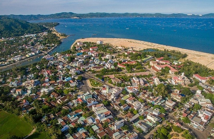 Phú Yên: Chuyển mục đích sử dụng 38ha đất để thực hiện dự án Vịnh Hoà Emerald Bay Resort