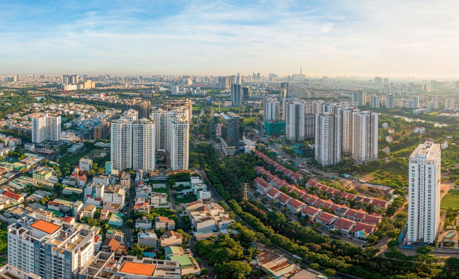Thị trường bất động sản Việt Nam bước vào giai đoạn chuyển đổi cấu trúc