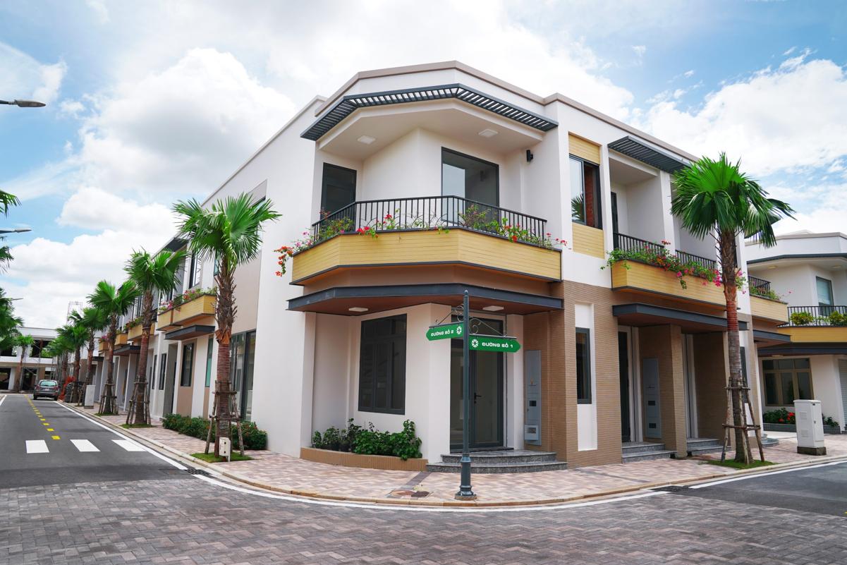 Taka Garden Riverside Homes 26