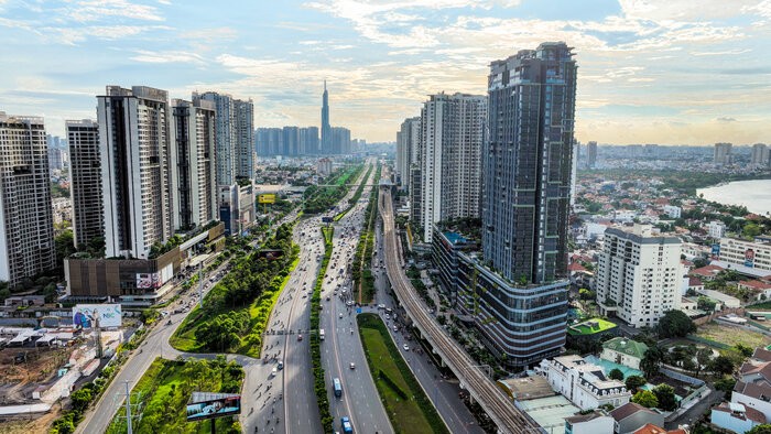 Căn hộ TP.HCM sôi động cuối năm: Dự án tái khởi động, nguồn cung dịch chuyển về Bình Dương