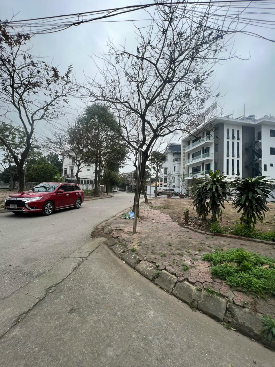 Bán đất mặt phố Trần Quốc Lặc, ph Quang Trung, TP HD, 499m2, mt 13.7m, gần hồ Hòa Bình