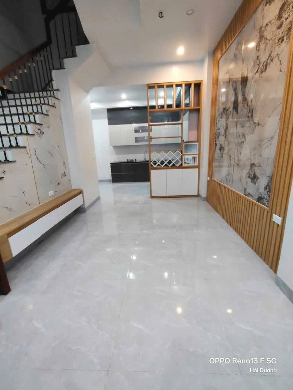 Bán 3 căn nhà 3 tầng ngõ 218 Vũ Hựu, ph Thanh Bình, TP HD, 45.3m2, 3 ngủ, 3vs, ngõ oto