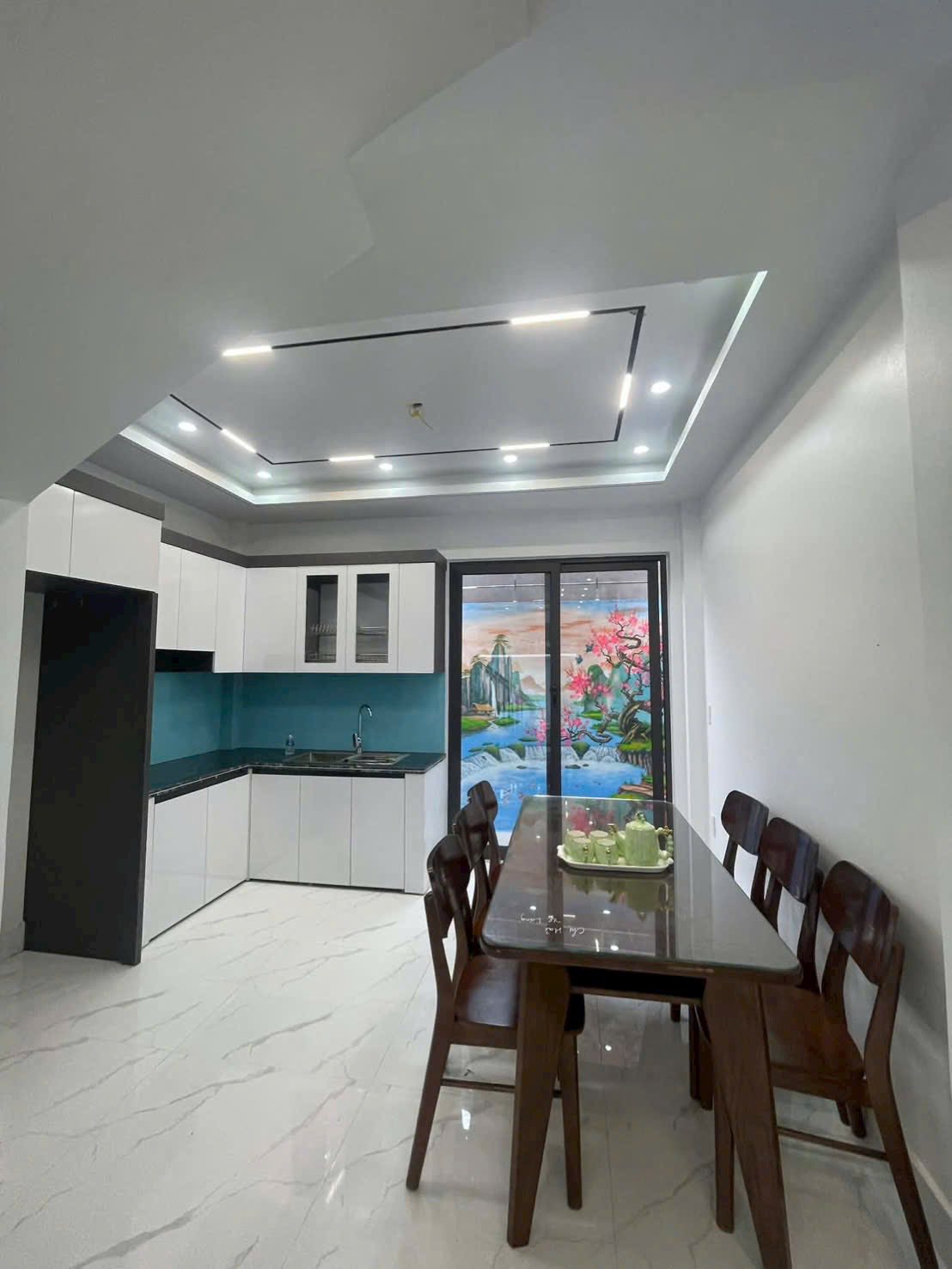 Bán căn nhà 3 tầng ngõ phố Tuệ Tĩnh, ph Bình Hàn, TP Hải Dương, 46.8m2, mt 4m, 3 ngủ, 3 vs 3