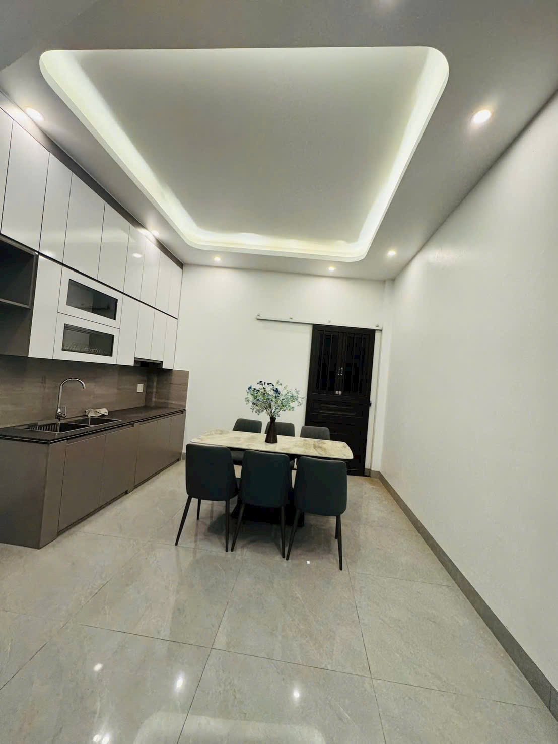 Bán 2 căn nhà 3 tầng ngõ phố Lê Viết Hưng, ph Ngọc Châu, TP HD, 46m2, mt 4m, 3 ngủ, ngõ oto 4