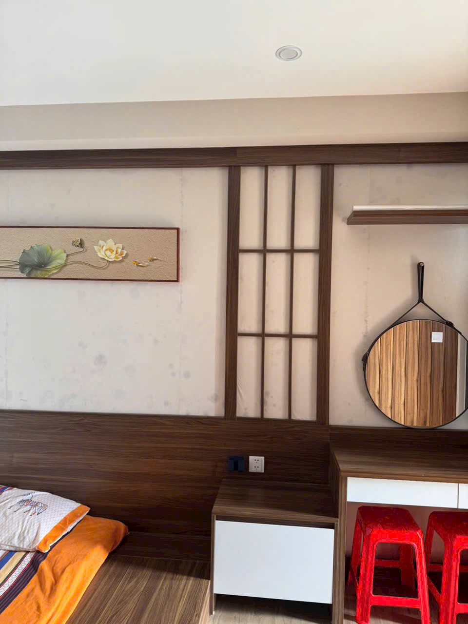 Bán căn chung cư Lighthouse tòa H2, tầng cao, Ecopark Hải Dương, 51m2, 2 ngủ, đủ đồ, giá rẻ 5