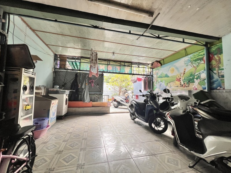 Bán nhà trong ngõ đường số 8, Linh Trung, Thủ Đức, TP HCM - Diện tích 194m2, cấp 4. Giá 10,9 tỷ, 2