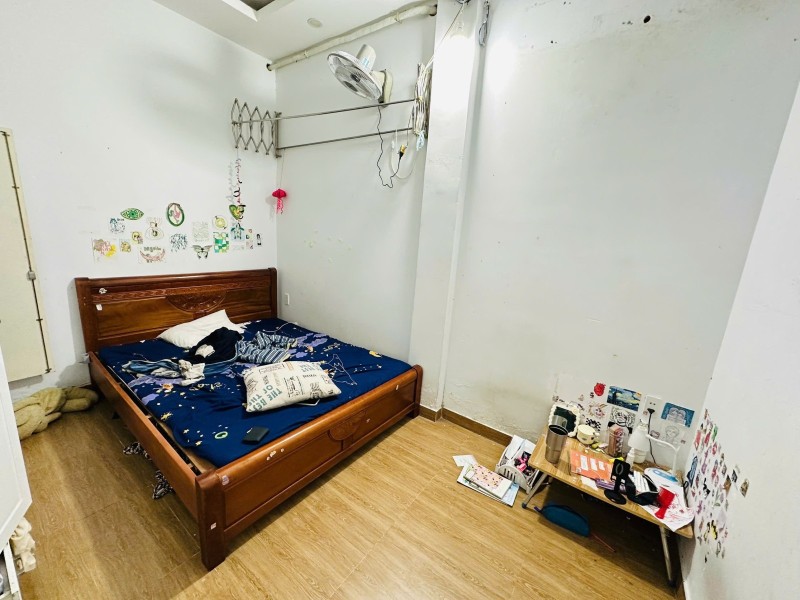 Bán nhà đường số 9, Phường Linh Tây, Thủ Đức, TP HCM. DT 76m2, cấp 4,  sổ hồng,  Giá 4.1 tỷ 4