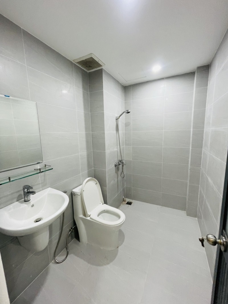 Bán nhà đường Số 5, Linh Xuân, Thủ Đức, TP HCM. DT 100m2 - Sổ Hồng, giá 6,69 tỷ! Liên hệ 5