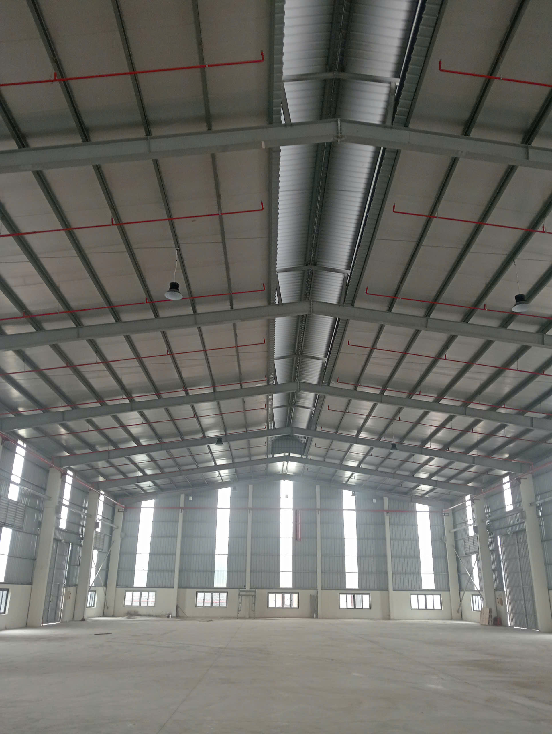 CHO THUÊ KHO XƯỞNG 1.400m2 Tại QL3 ĐÔNG ANH - PCCC TỰ ĐỘNG - XE CONT ĐỖ CỬA