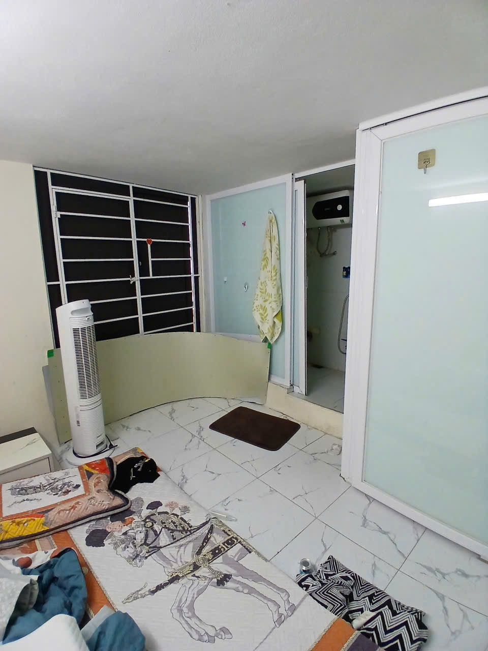 !: hiếm - hai thoáng - gần ô tô Bán nhà Đống Đa