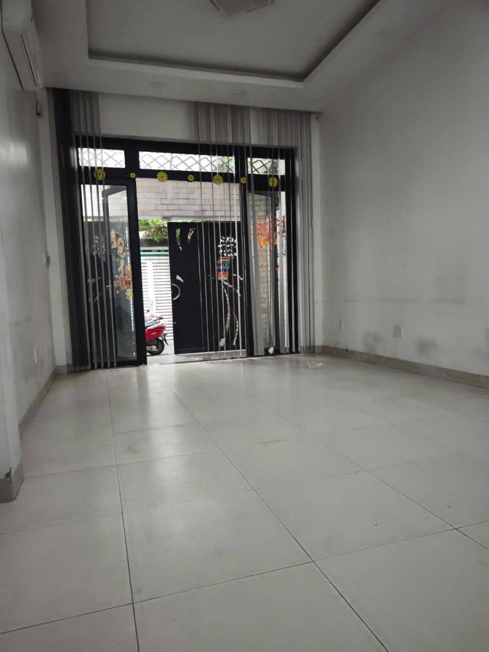 CHO THUÊ NHÀ KHU HỒNG LONG HIỆP BÌNH  THỦ ĐỨC CŨ GẦN QL13 TRỆT 2LAU 3PN GIÁ 13TR