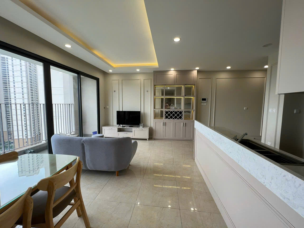 Cần bán Căn hộ chung cư dự án Vinhomes D'Capitale, Diện tích 85m², Giá Thương lượng