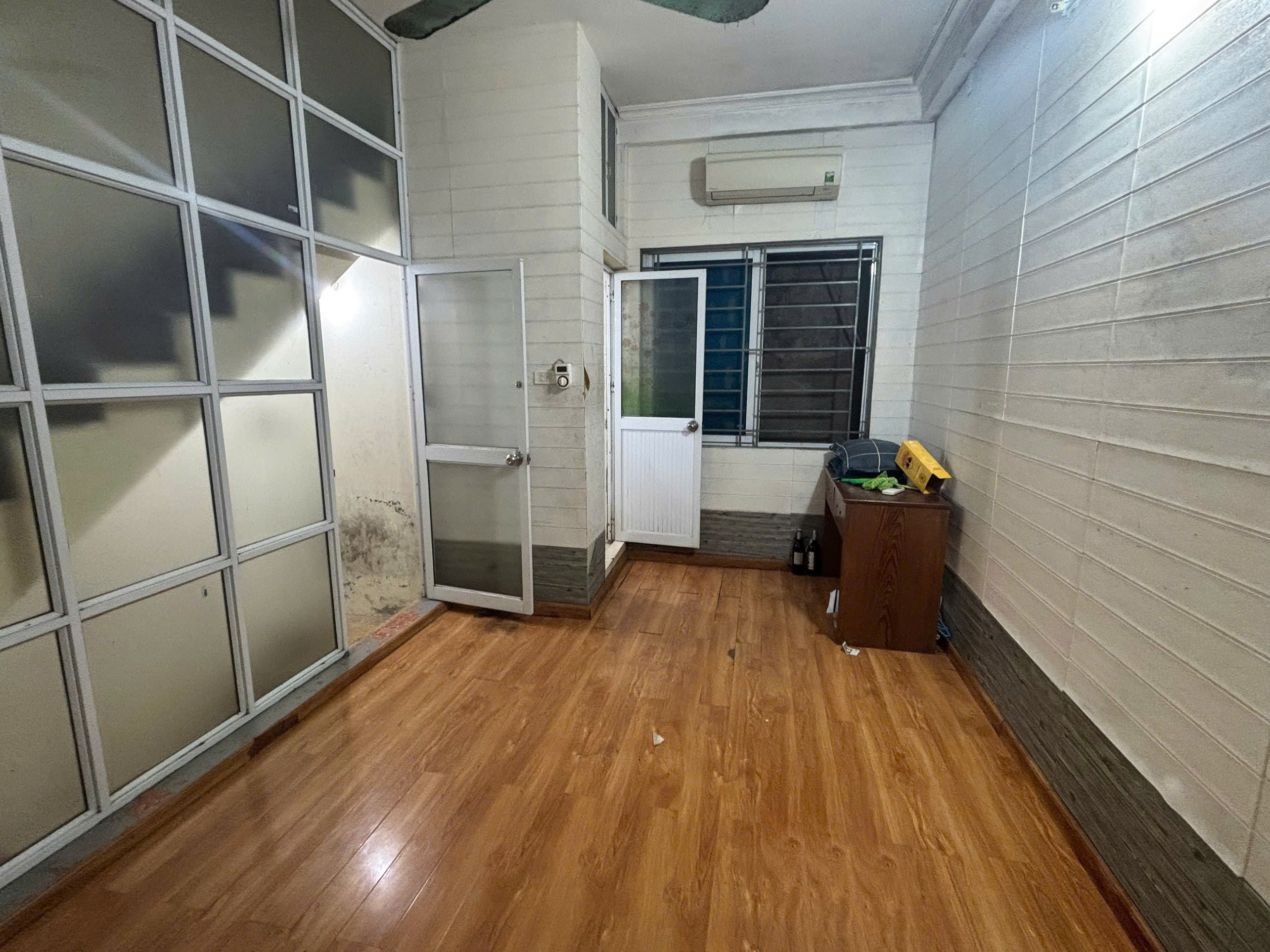 cơ hội!: NGÕ NÔNG- LÕI ĐỐNG ĐA- GẦN PHỐ‍Bán nhà Đống Đa