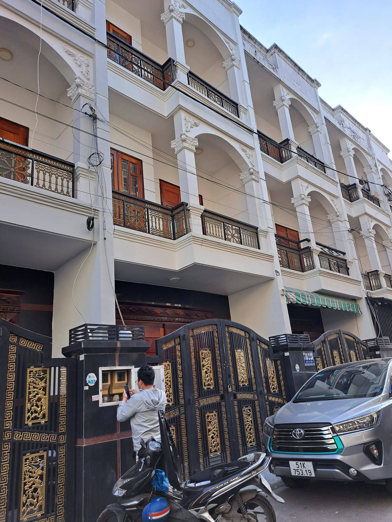 Cho thuê Biệt thự dự án Khu dân cư Hồng Long, Diện tích 200m², Giá 13 Triệu/tháng