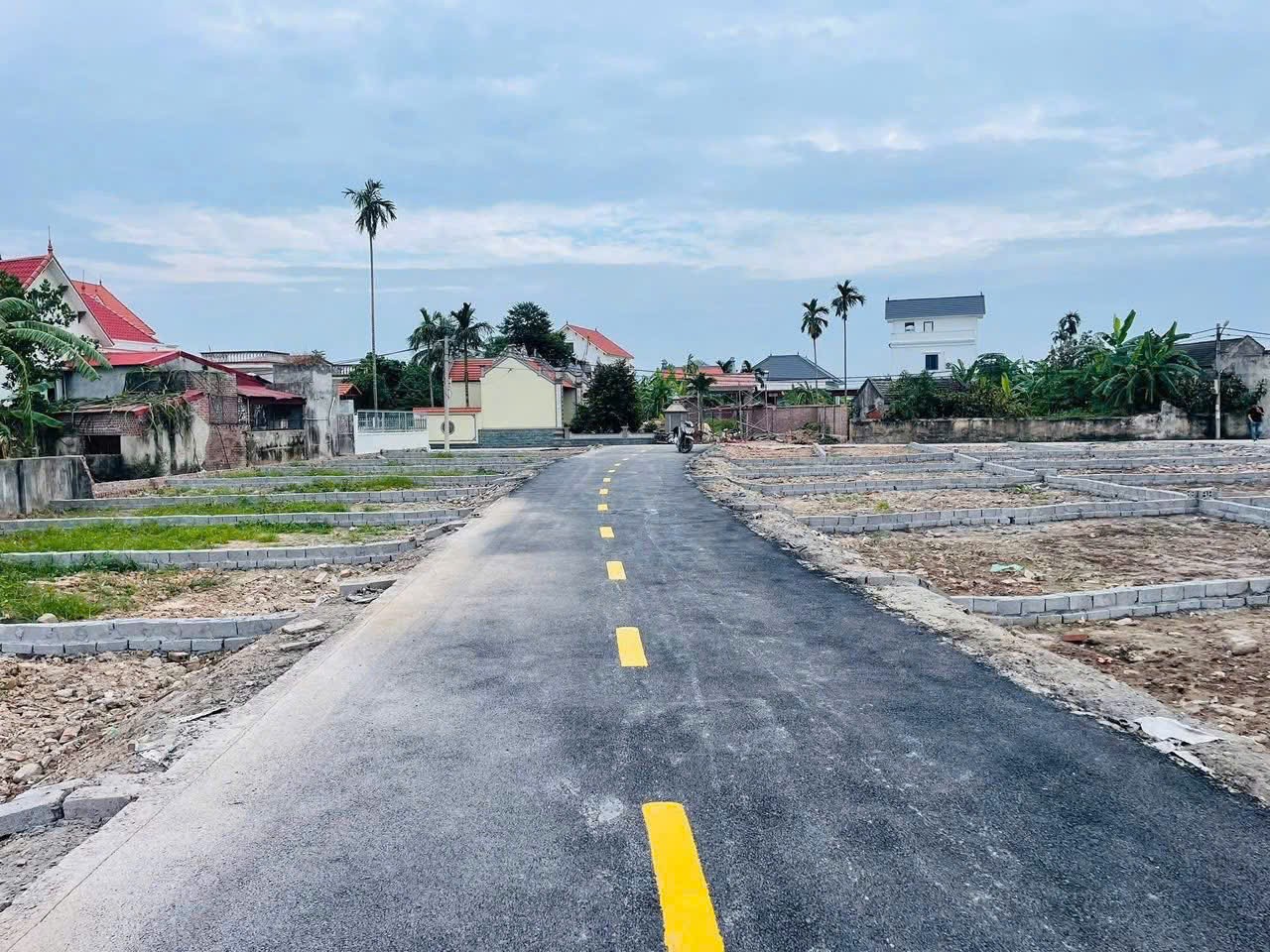 Lô đất Quyết Tiến – Hợp Đức – Nam Đồ Sơn  Giá chỉ 7xx triệu  Phân khúc hiếm, dễ giao dịch  ZALO 3