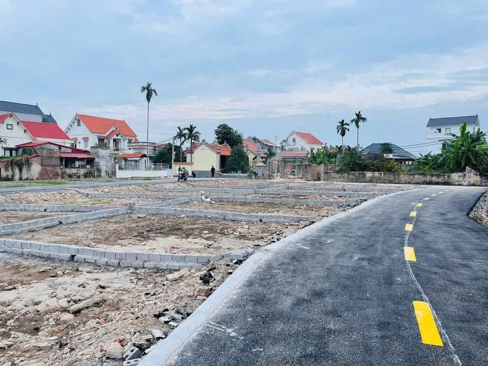 Lô đất Quyết Tiến – Hợp Đức – Nam Đồ Sơn  Giá chỉ 7xx triệu  Phân khúc hiếm, dễ giao dịch  ZALO 4