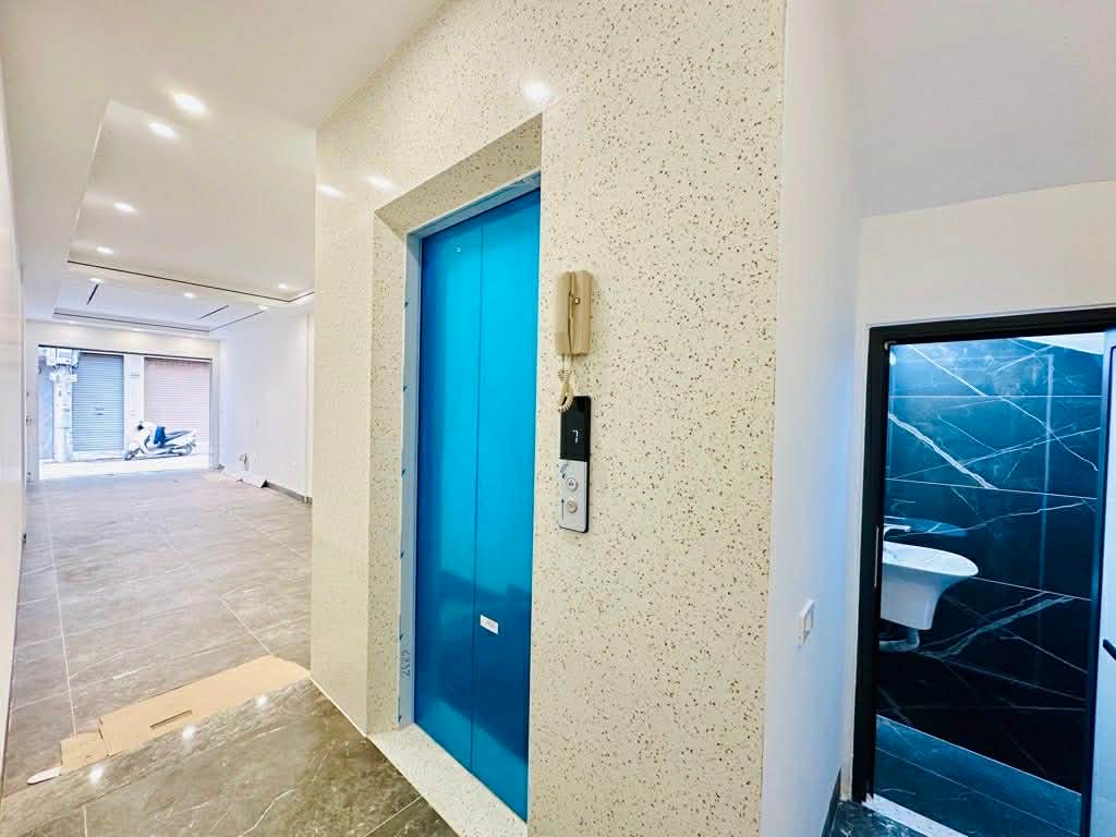 nhà đẹp Cổ Linh, 7 tầng thang máy, full nội thất, ôtô tránh, view cầu Trần Hưng Đạo 3