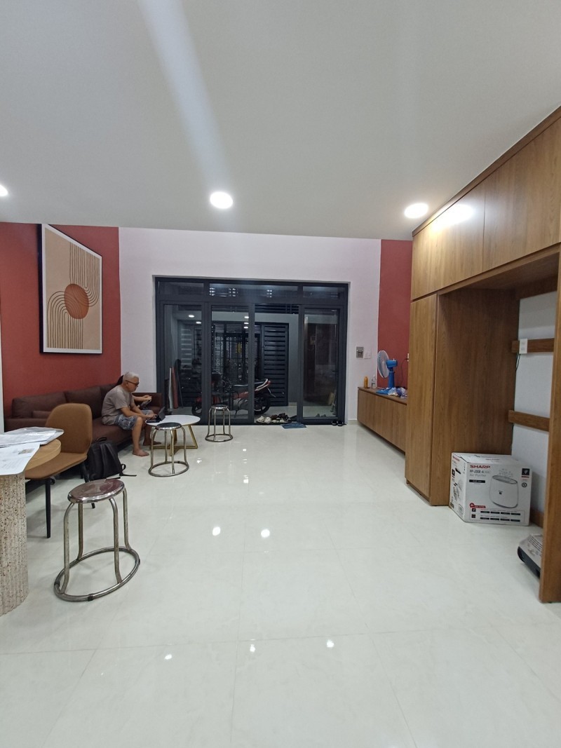 NGANG 5M HIẾM – HẺM XE HƠI ÂU CƠ – 4 TẦNG + SÂN THƯỢNG – GIÁ 8 TỶ 3