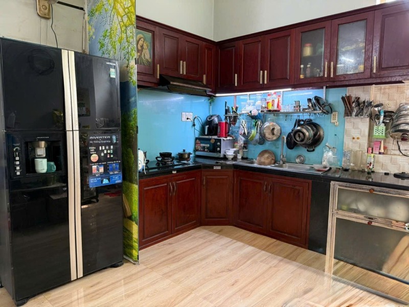 Bán nhà 3 tầng 61m2, đường Số 6, Linh Xuân, Thủ Đức, TP HCM, giá 5,45  tỷ, sổ hồng, thuận tiện 3