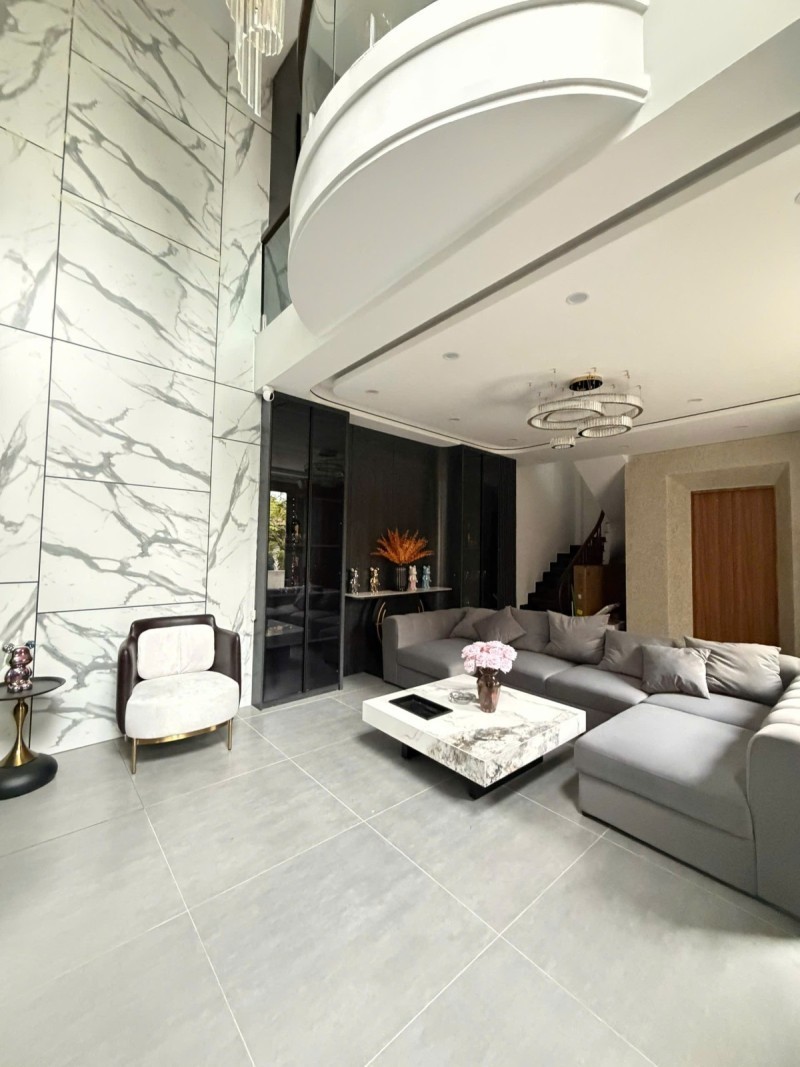 NHÀ PHÚC LỢI – THANG MÁY – NGÕ RỘNG GẦN Ô TÔ TRÁNH – 6 TẦNG Ở SƯỚNG