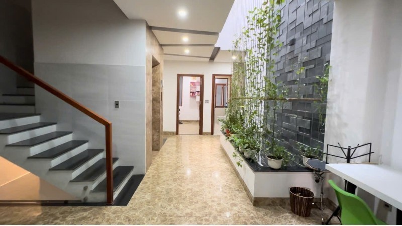 HOT - CHỈ 9.X TỶ – TÒA NHÀ 6 TẦNG – THANG MÁY - KHU ĐIỆN ÂM HÒA QUÝ 2