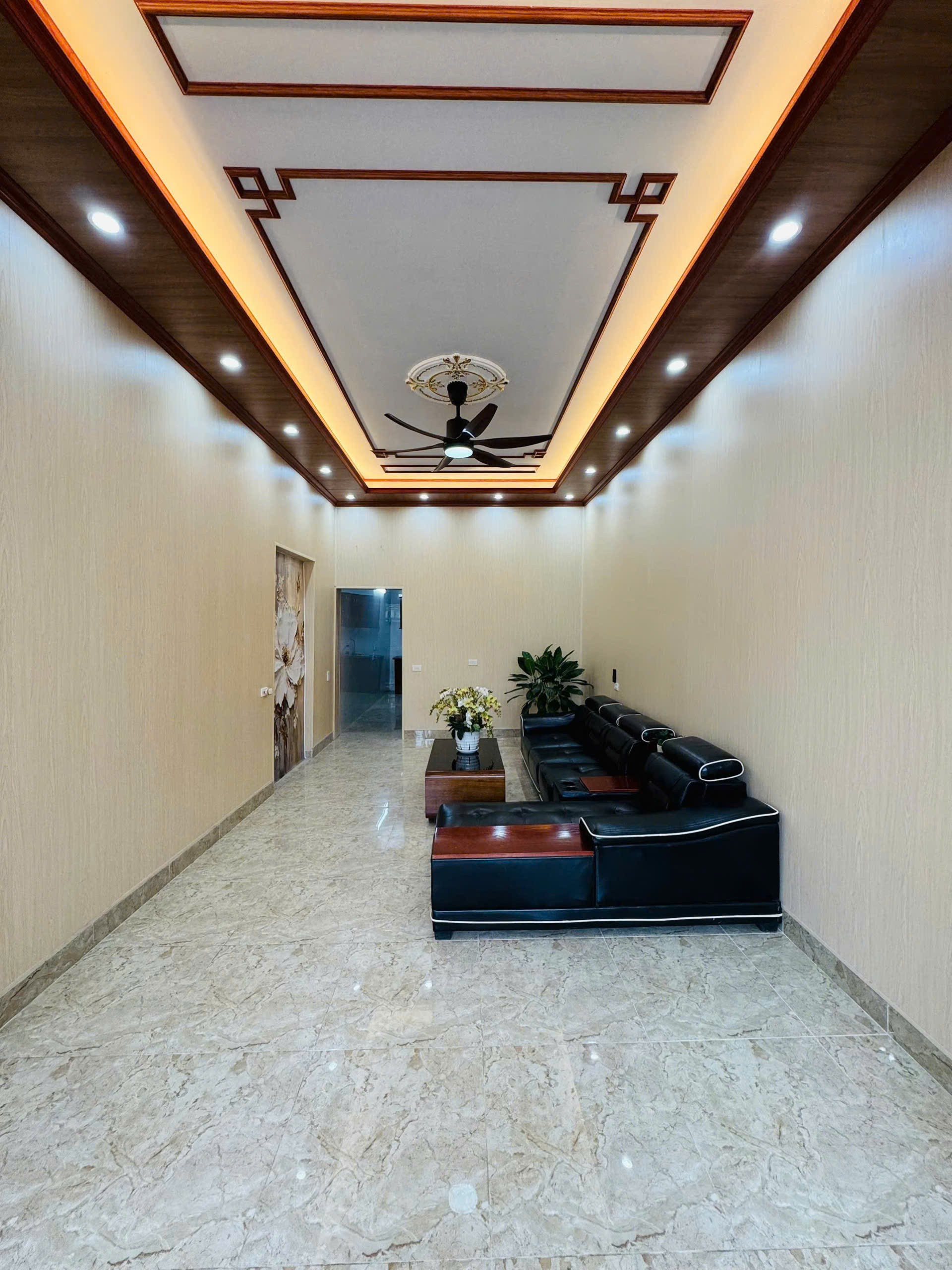 Bán nhà Nhữ Đình Hiền – trung tâm TPHD – chỉ 1.x tỷ 2