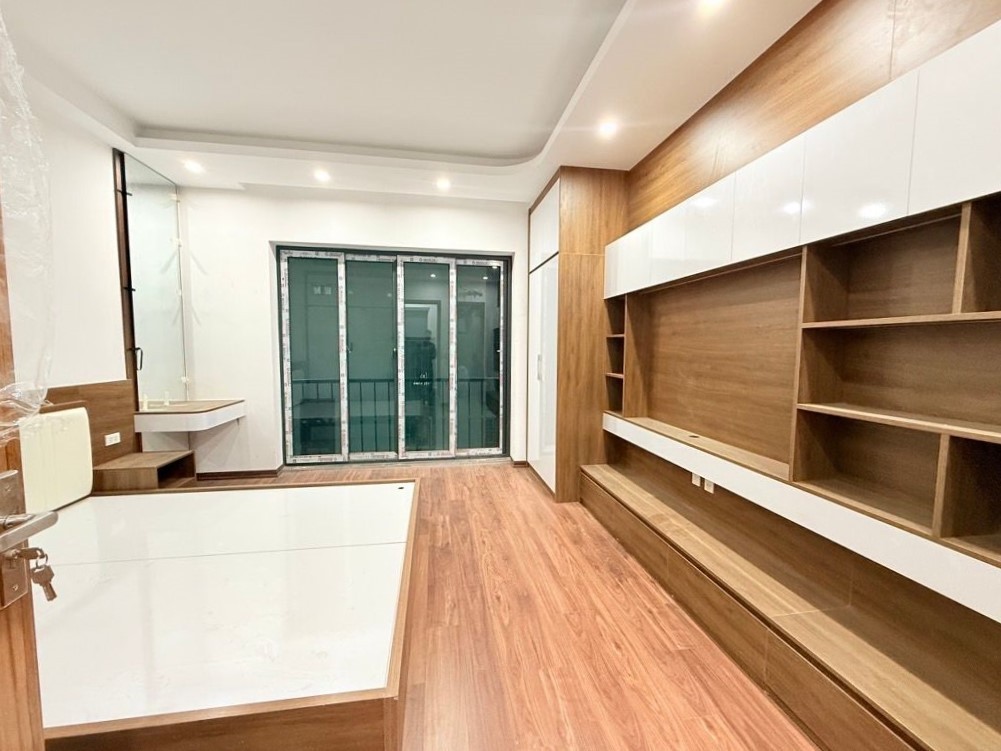 Bán nhà Giải Phóng, Hoàng Mai, Ô tô, Kinh doanh, Thang máy, 30m2, 8.9 tỷ 2