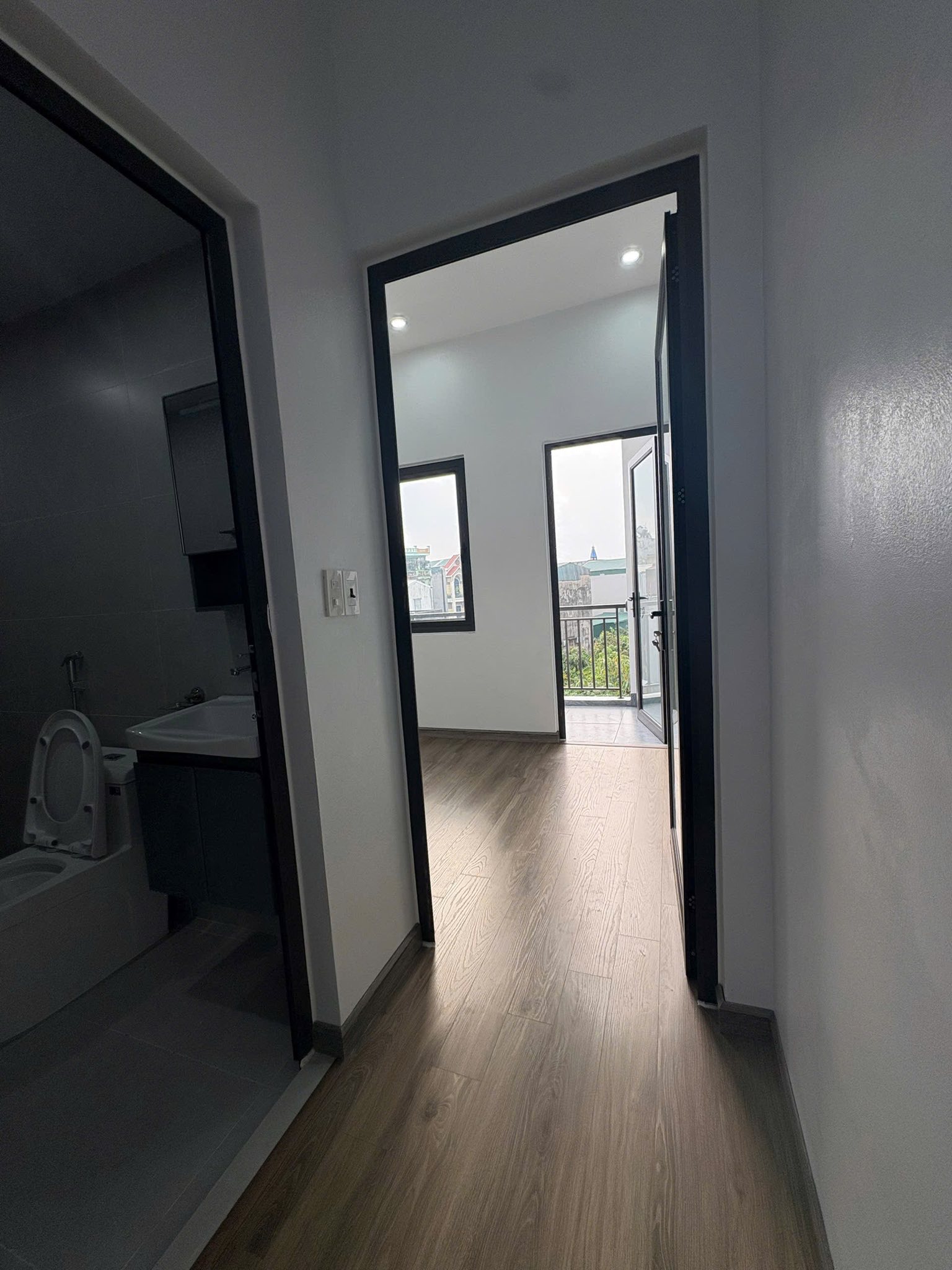 Bán căn nhà 3 tầng ngõ phố Đỗ Xá, ph Tứ Minh, TP HD, 42.9m2, mt 4m, 3 ngủ, 3 vs, chỉ 2.4x tỷ 3