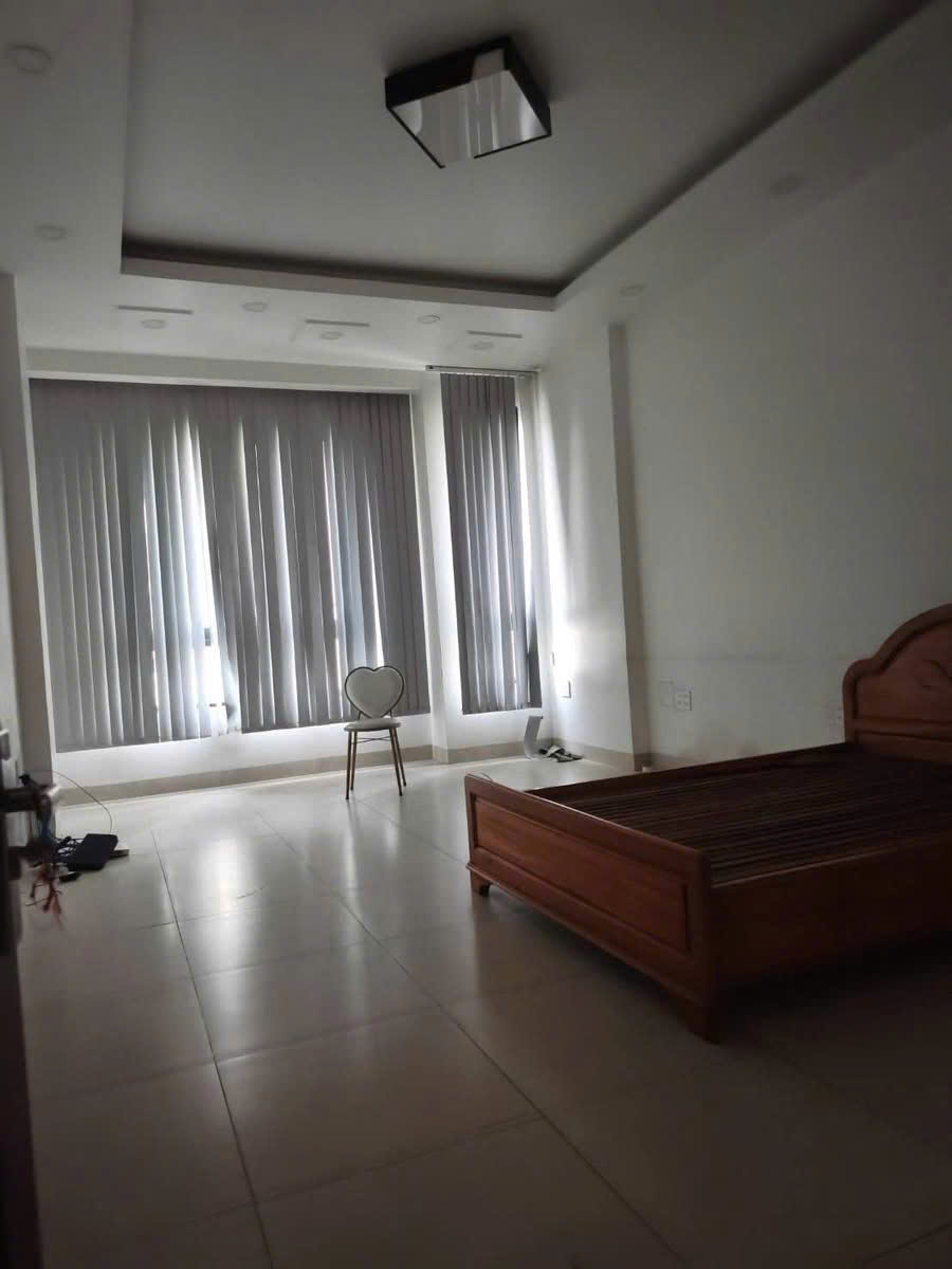 CHO THUÊ NHÀ KHU HỒNG LONG HIỆP BÌNH  THỦ ĐỨC CŨ GẦN QL13 TRỆT 2LAU 3PN GIÁ 13TR 2