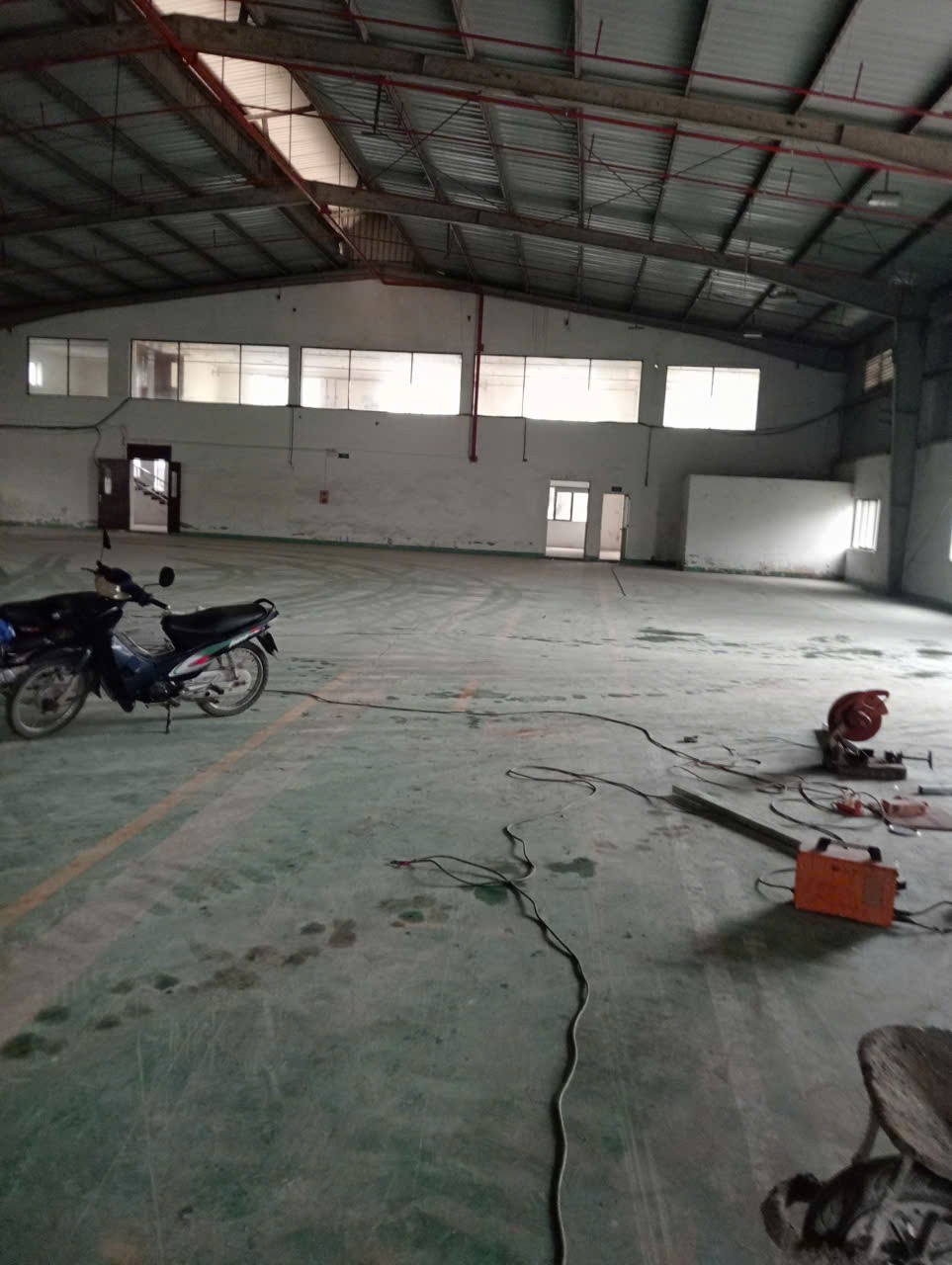 CHO THUÊ 1200m² KHO XƯỞNG Tại KCN QUANG MINH, H.N 2