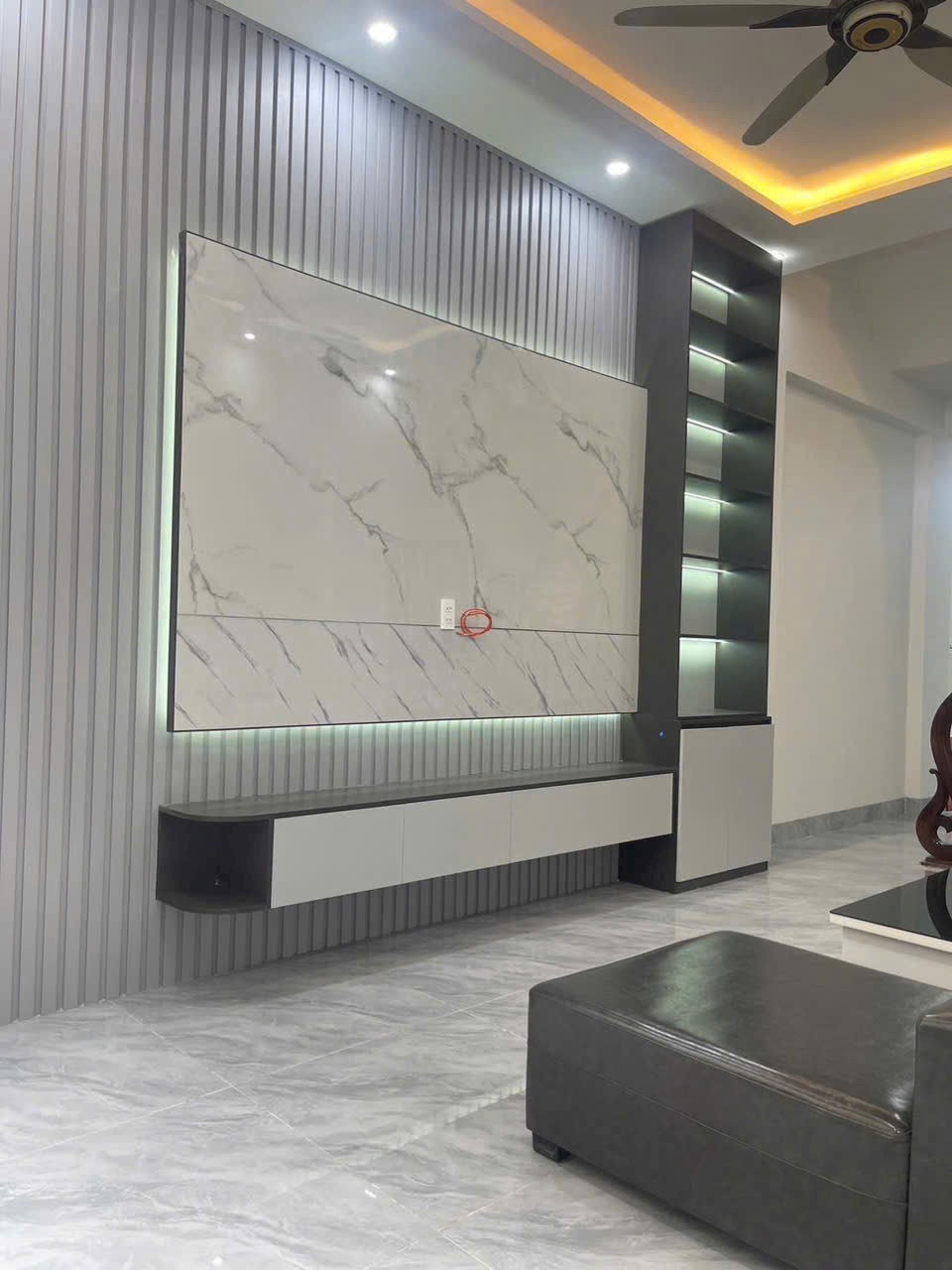 Nhà lô góc 3,5 tầng ngõ phố Cô Đông – hướng Nam mát mẻ giá 2.7 ty 2