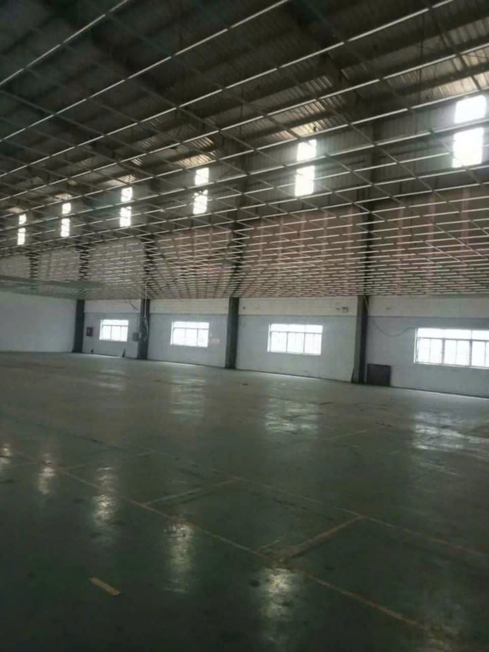 CHO THUÊ KHO XƯỞNG 2.800M2 TẠI KCN NGỌC HỒI - PCCC NGHIỆM THU - XE CONTAINER VÀO TẬN CỬA 2