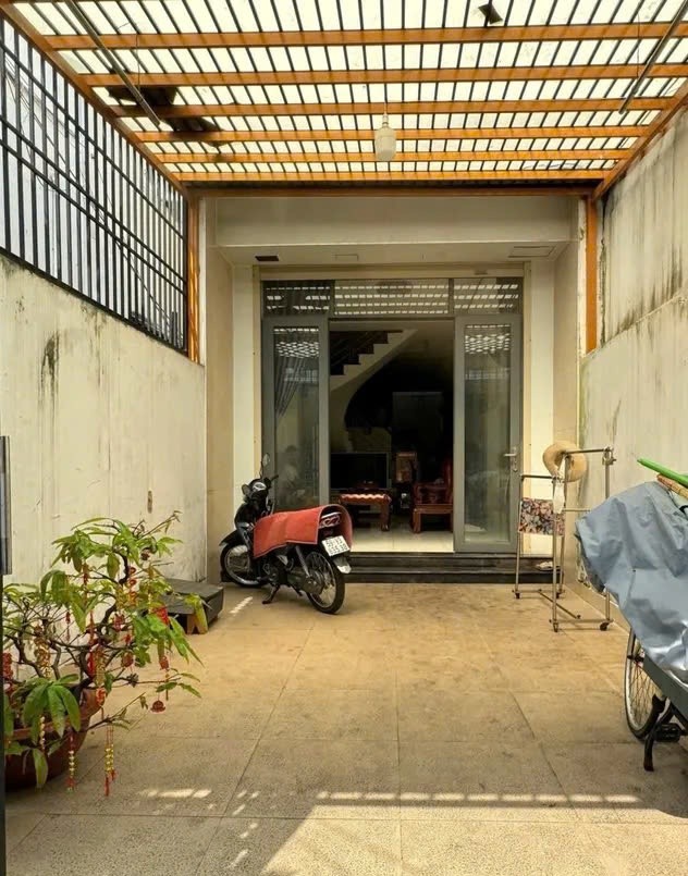 5 Tầng 82m2 có 8 tỏi x Quang Trung Phường 8  Gò Vấp TP. Hồ Chí Minh. 2